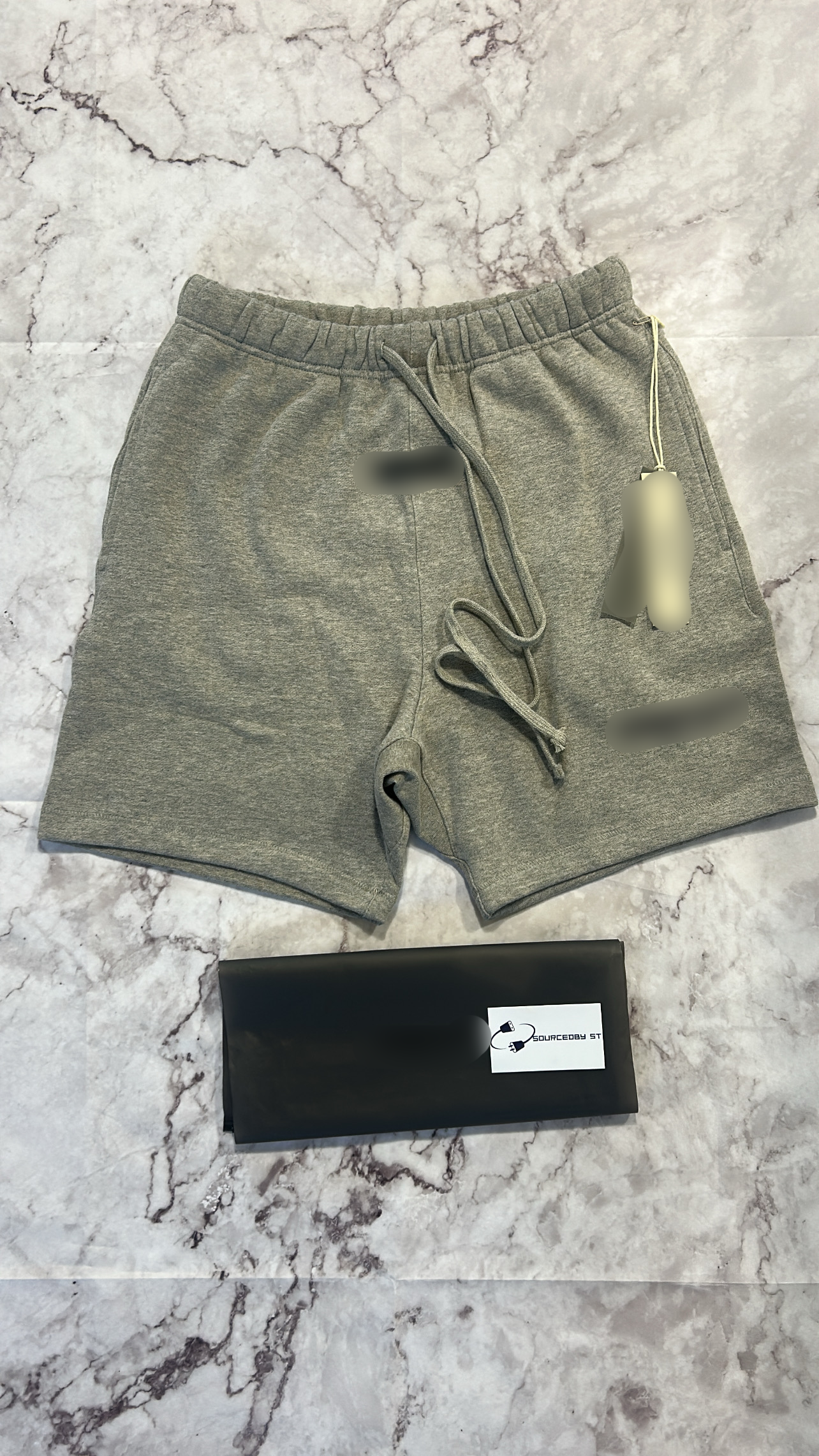 Mens Ess Shorts