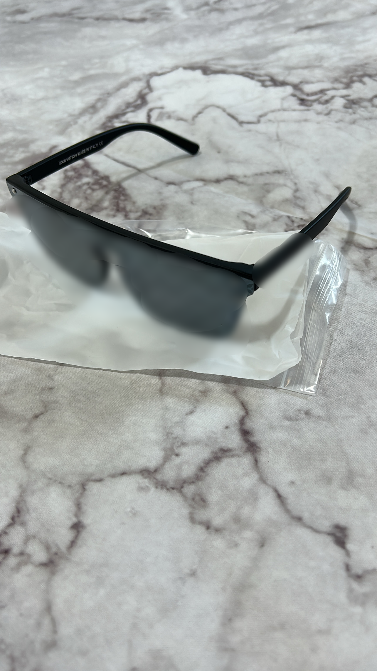 L Shades V